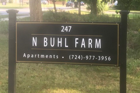 Front Sign - 247 N Buhl Farm Dr