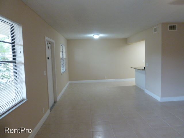 Foto del edificio - 1331 S Federal Hwy
