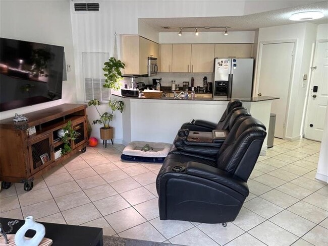 Foto del edificio - 2445 SW 18th Terrace