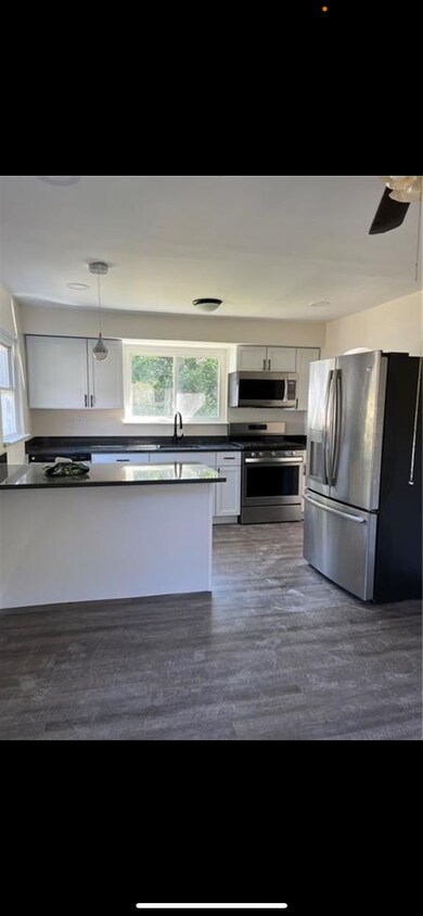 Primary Photo - 42 Wagner St