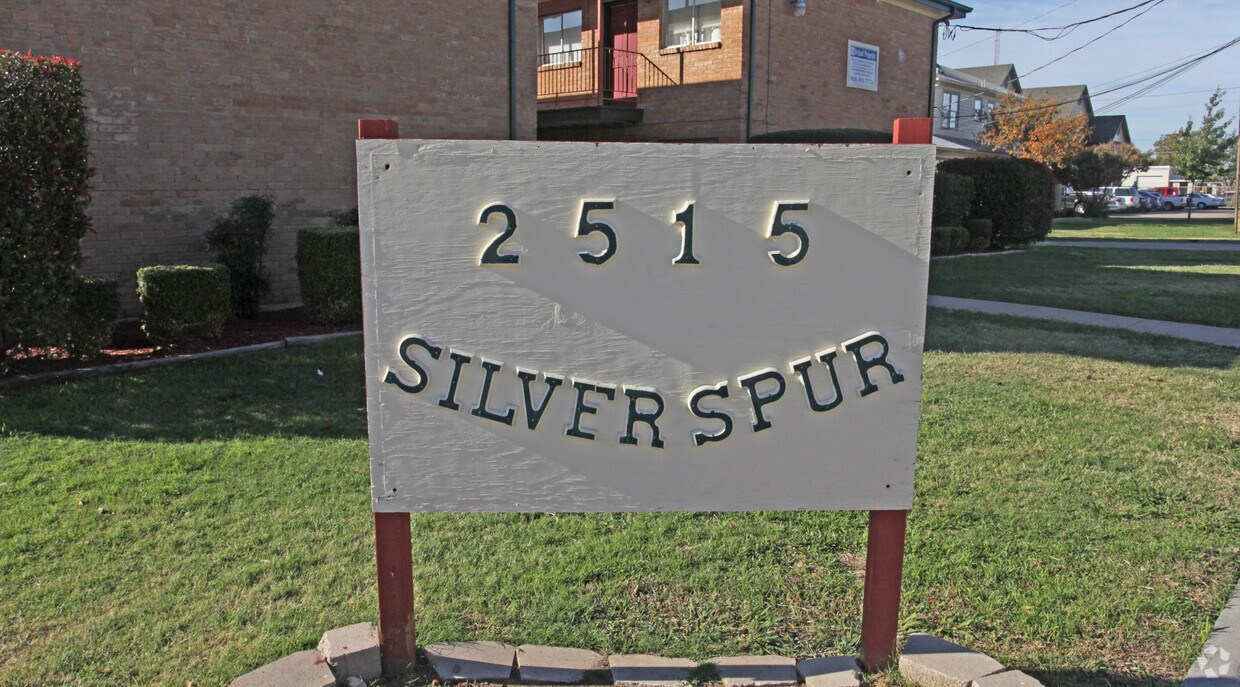 Foto del edificio - Silver Spur Apartments