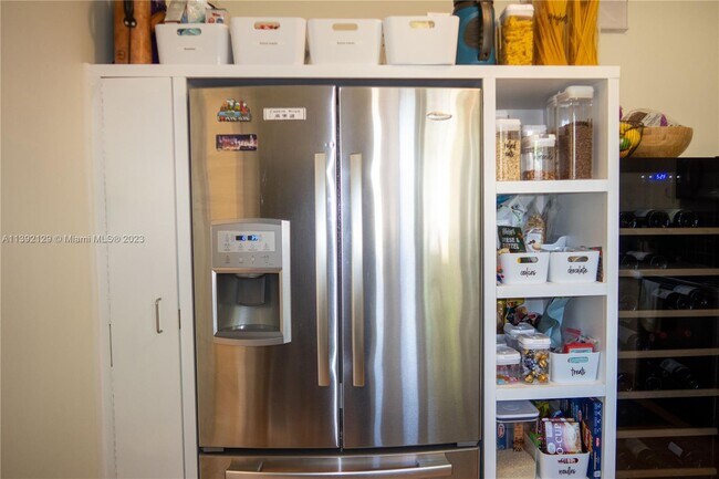 Building Photo - 629 Bird Rd