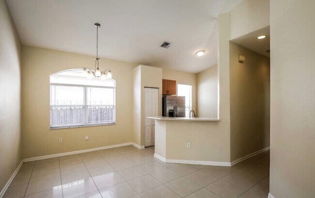 Foto del edificio - 2151 NE 37th Rd