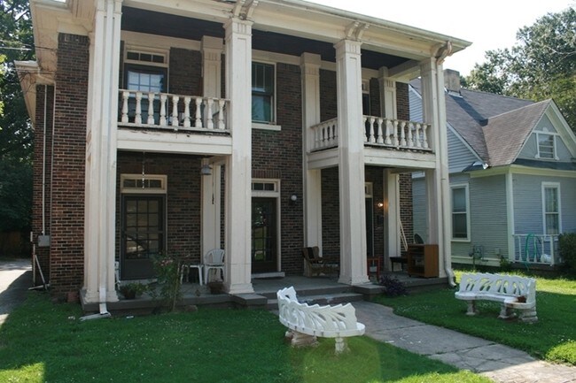 Building Photo - 118 N Tucker St