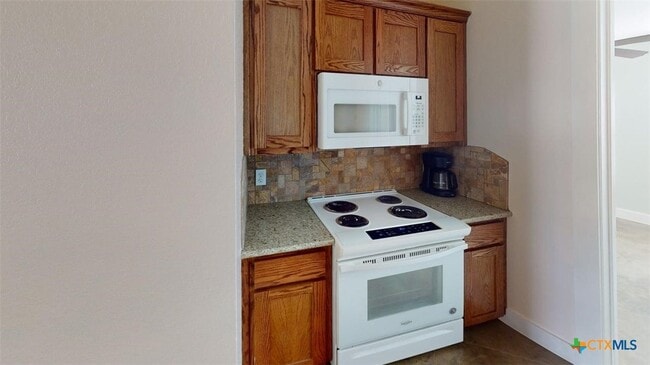 Building Photo - 1240 Honor Ln