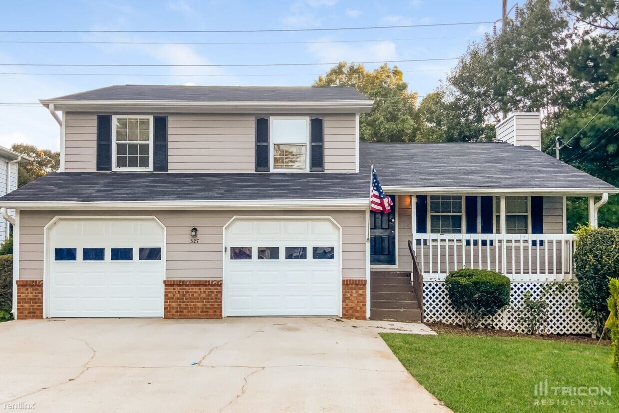 527 Julius Dr, Stone Mountain, GA 30087 House Rental in Stone
