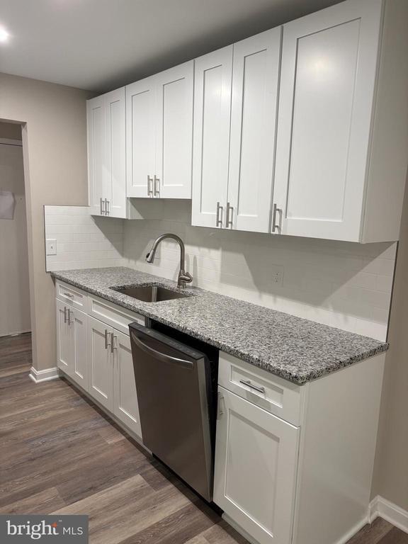 Foto del edificio - 11611 Stoneview Square