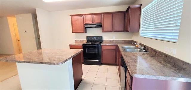 Building Photo - 1409 Raven Dr S