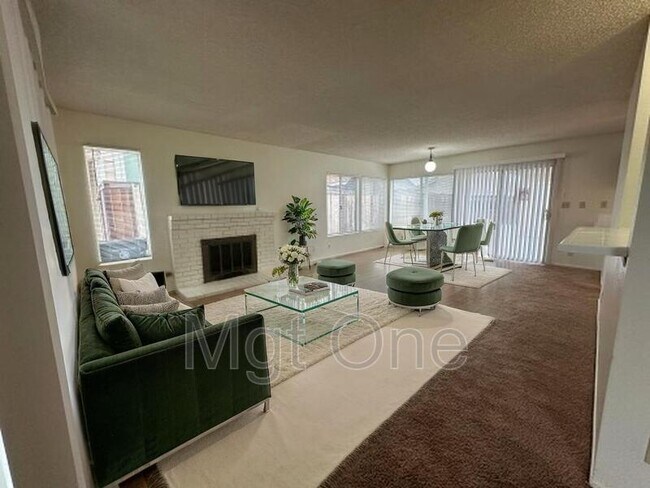 Foto del edificio - 23575 Parkland Ave