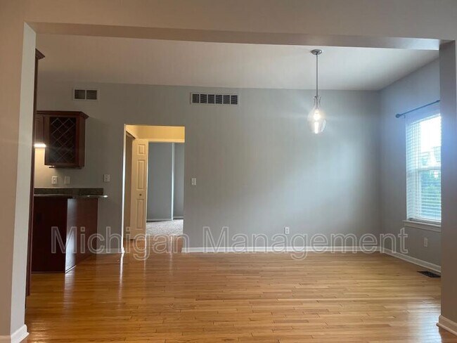 Foto del edificio - 41656 Tera Ln