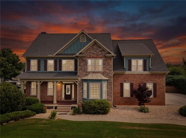 Building Photo - 8205 Applewood Ct