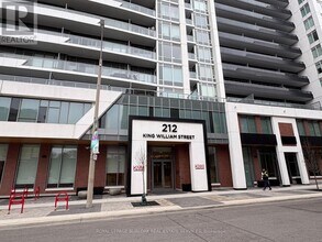 Building Photo - 212 King William St