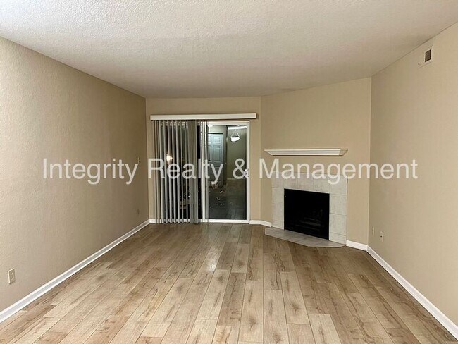 Foto del edificio - 13095 W Cedar Dr
