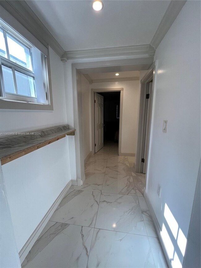 Foto del edificio - 1490 NW 34th St