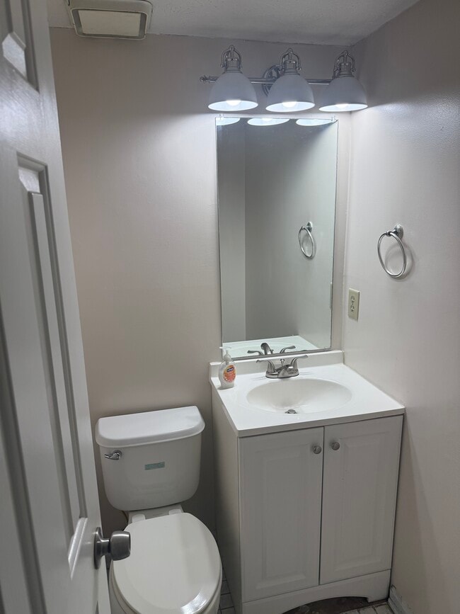 Half Bath Downstairs - 2640 Evans Mill Dr