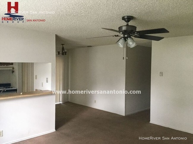Foto del edificio - 5232 Meadow Rise St