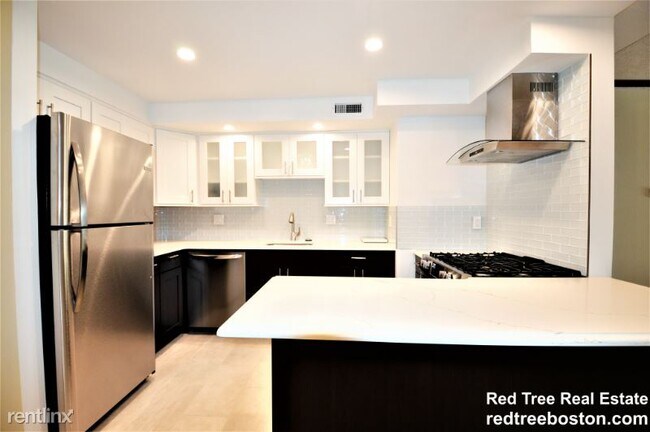 Foto del edificio - 2 br, 1 bath Condo - 44 Broadlawn Park