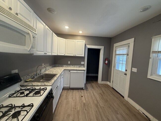 Foto del edificio - 417 Willow St