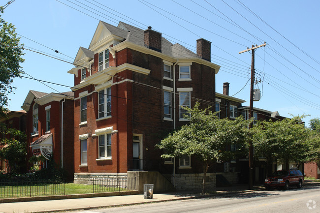 Building Photo - 1200 S 6th St