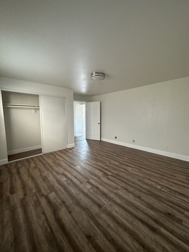 Bedroom 3 - 24115 Alliene Ave