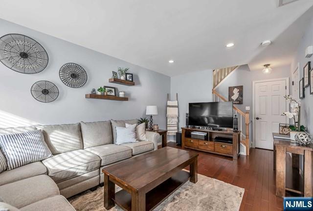 Foto del edificio - 1099 Coventry Way