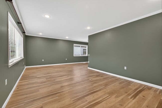 Building Photo - Beautiful 1930's 2bd/2ba Bungalow in Boise's Historic North End