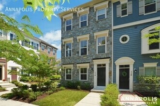 Building Photo - 114 Waterline Ct