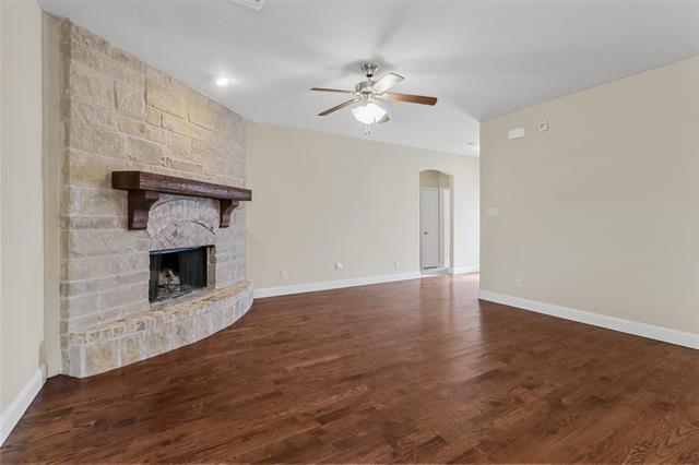 Building Photo - 1316 Red River Dr