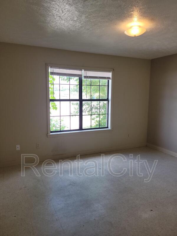 Building Photo - 1110 Cherokee Cir