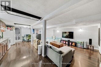Building Photo - 144 Voltarie Cres