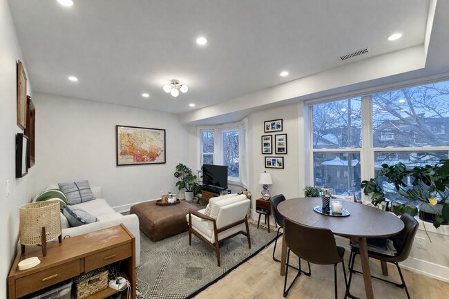 Photo du bâtiment - 73 Dewson St