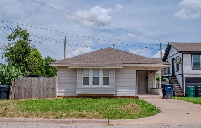 Foto del edificio - Must See 2-Bedroom Home!!