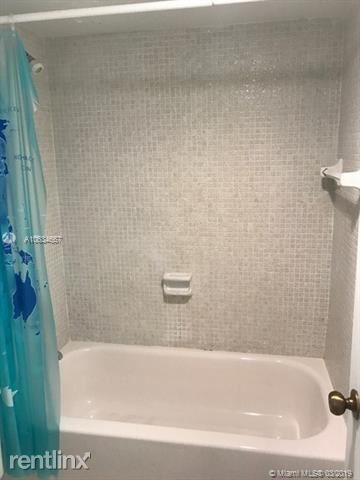 Building Photo - 2 br, 2 bath Apartment - KENDALL GATE CONDO