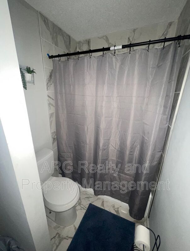 Foto del edificio - 5043 Bell Dr SE