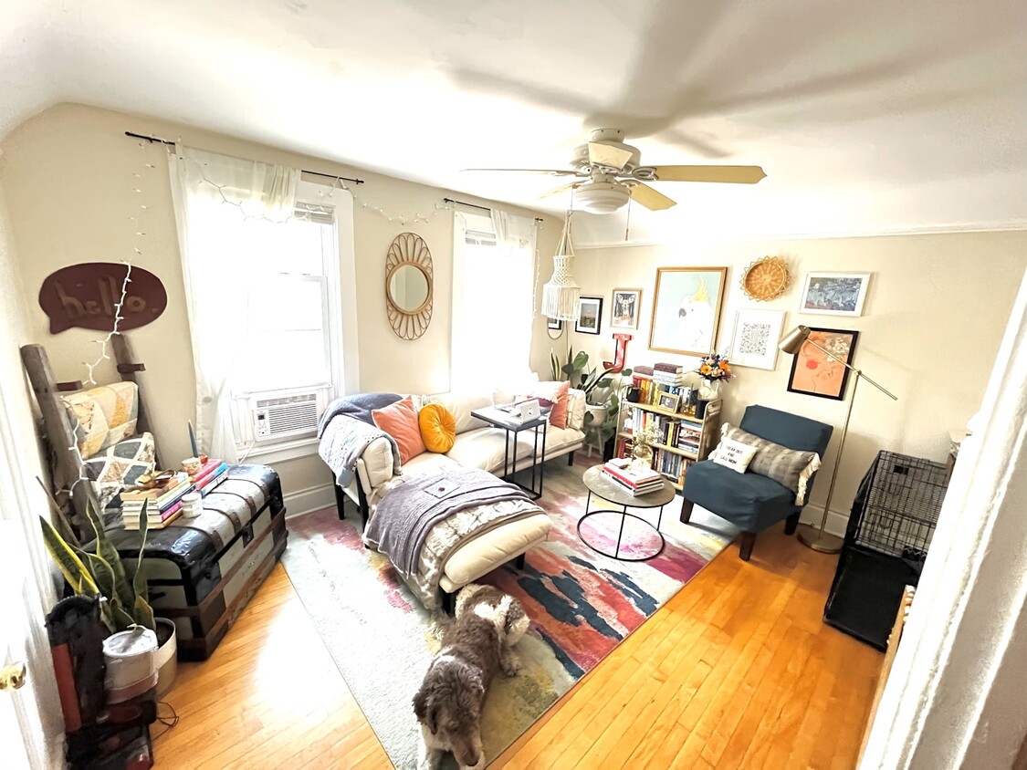 Primary Photo - 511 East Johnson Street, Unit 2