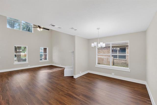 Building Photo - 204 Prentice Dr