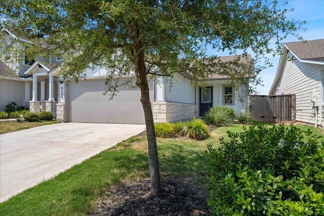 Foto del edificio - 8205 Cottage Rose Dr