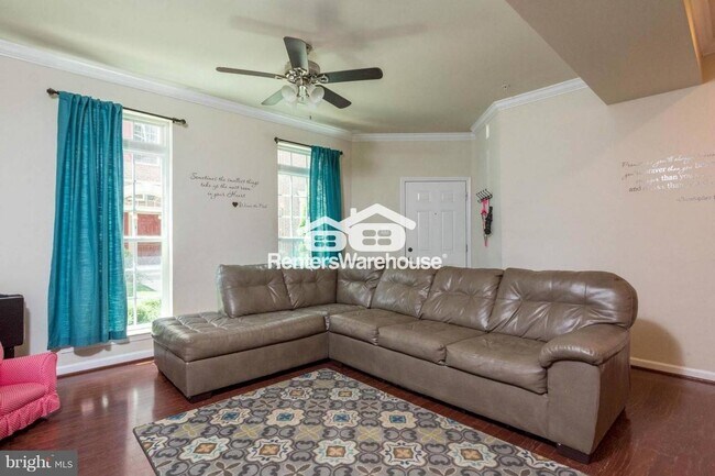 Foto del edificio - 1434 Braden Loop