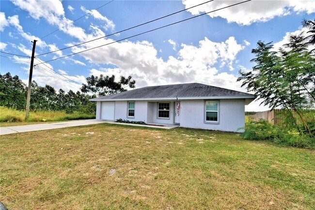 Building Photo - 140 Weeping Willow Rd