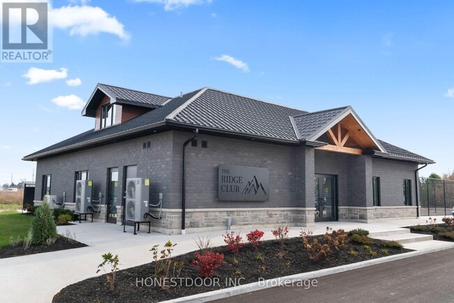 Building Photo - 92 Eastridge Rd