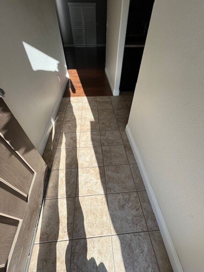 Foto del edificio - 402 N Amador St