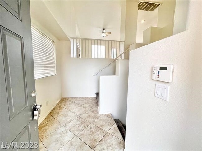 Foto del edificio - 9325 Hidden Harbor Ave