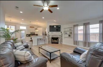 Building Photo - 4908 Rustic Ridge Dr