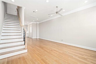 Building Photo - 9658 Knight Rd