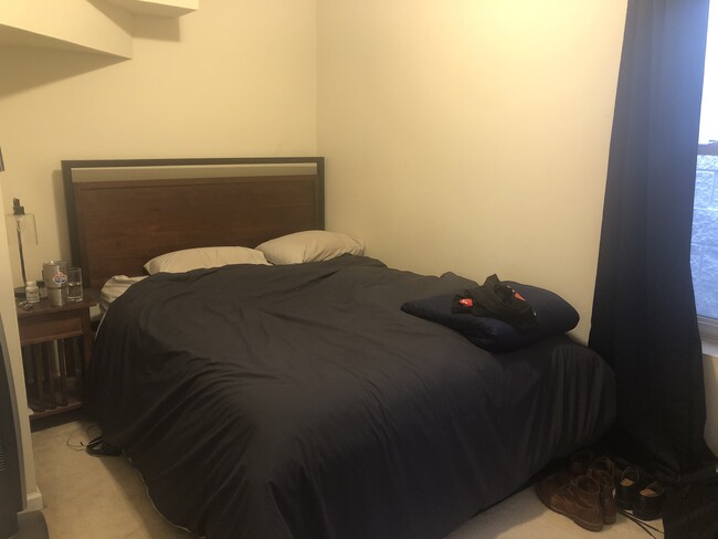 Foto del edificio - 1756 W Crystal St