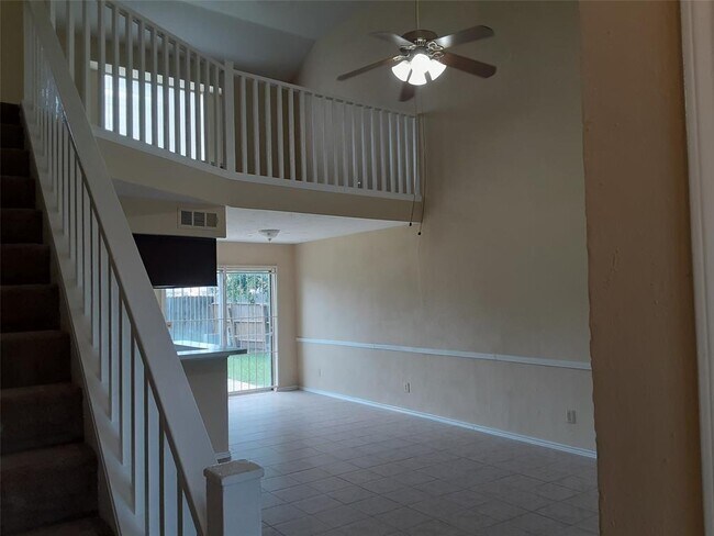 Building Photo - 5903 Berkridge Dr