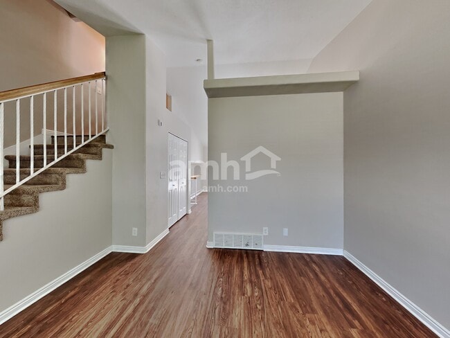 Building Photo - 5521 W Stone Blf Wy