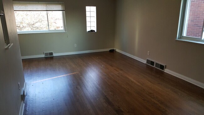 Habitación familiar - 129 Stanton Ct W