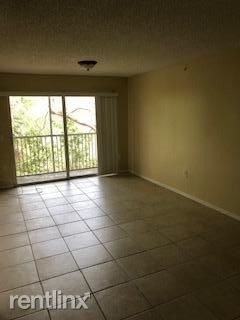 Building Photo - 3 br, 2 bath  - 8945 Okeechobee Blvd