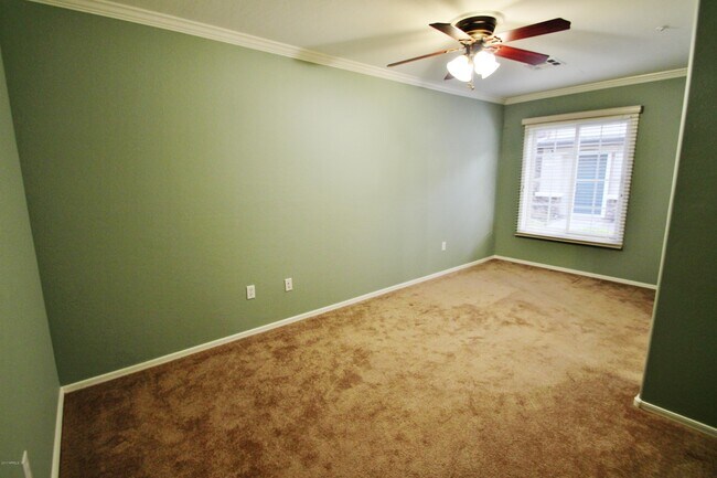 Foto del edificio - 1319 S Sabino Dr